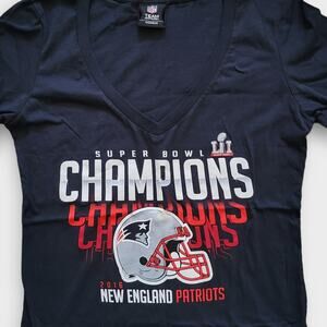 NFL Team 2016 Superbowl Champions New England Patriots T-Shirt Navy Women Sz S